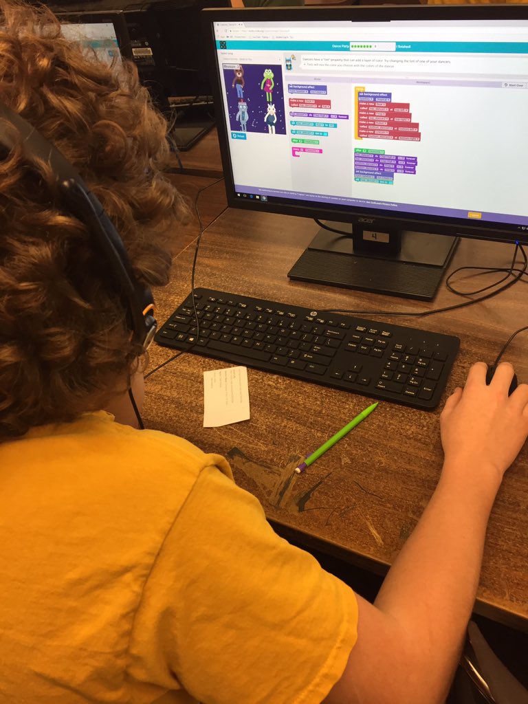 JessicaMcElhan2's tweet image. Hour of Code fun! #CodeDanceParty  #code4all