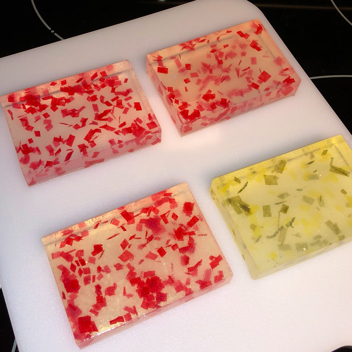 FangirlSoaps's tweet photo. Essential oils &amp; gravity make sure each confetti bar is totally unique. I’m especially loving the way tonight’s batch turned out! 🥰 https://t.co/xZdzS3mNsj