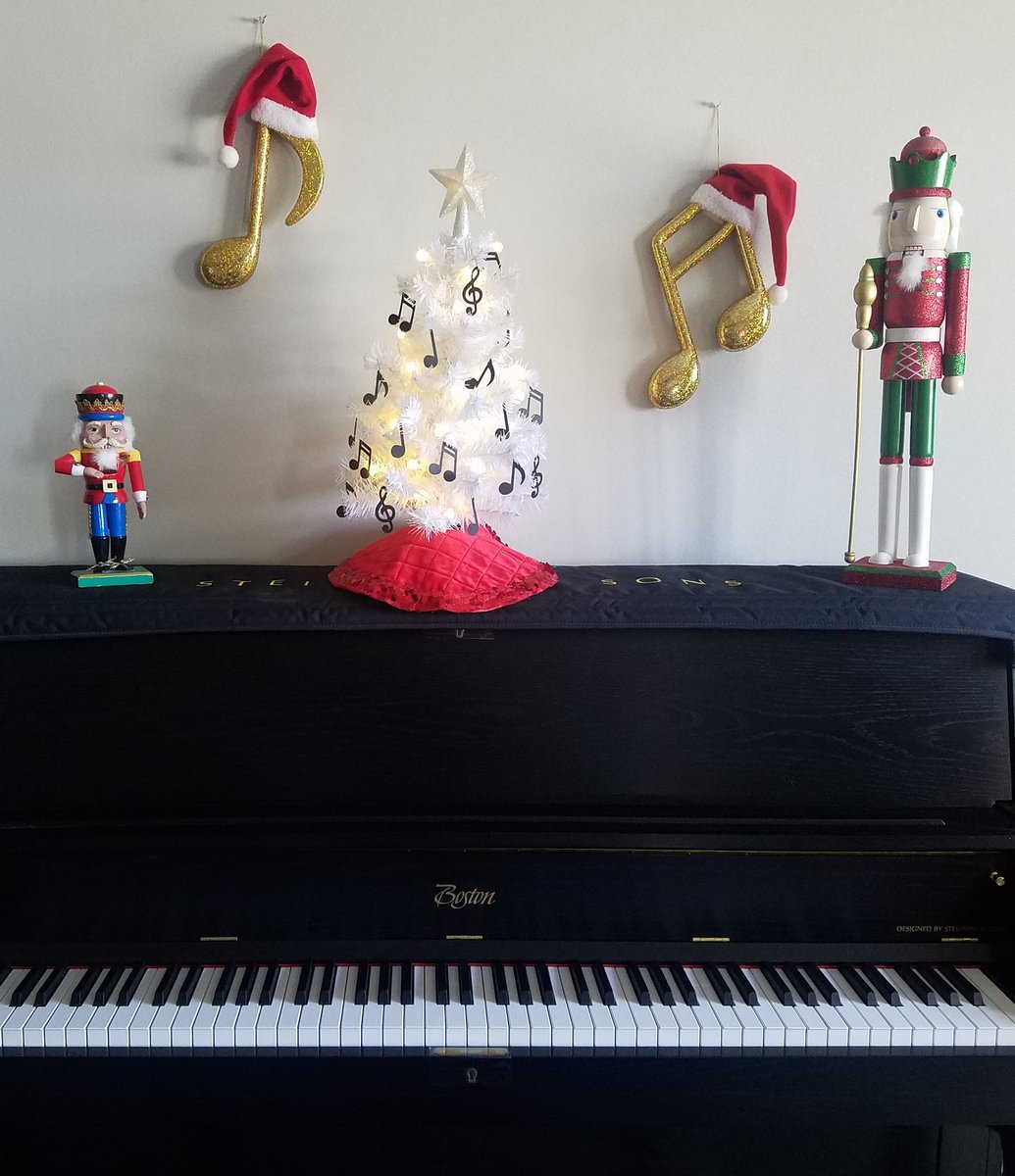 SnapClapPat's tweet image. 🎶 &quot;O Christmas Tree, O Christmas Tree, How Lovely Are Thy Eighth Notes!&quot; 🎶 ❤🎄❤ #MusicTree