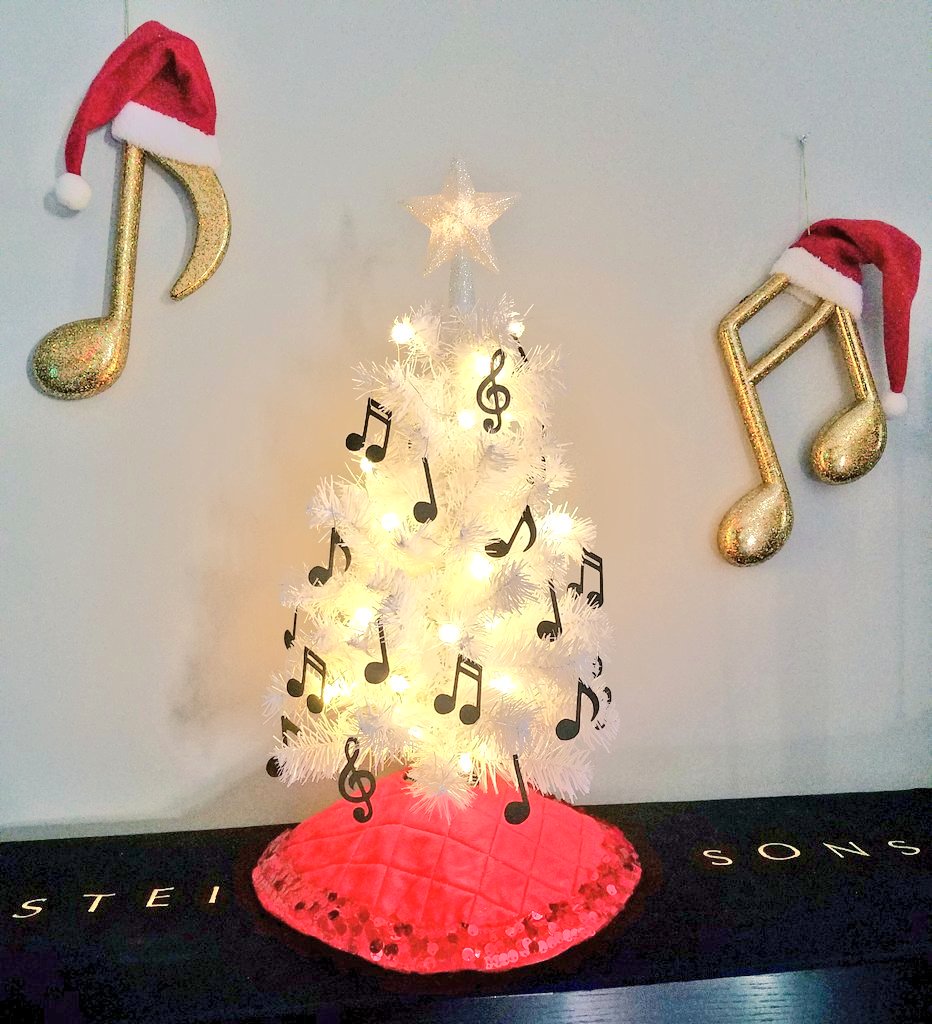 SnapClapPat's tweet image. 🎶 &quot;O Christmas Tree, O Christmas Tree, How Lovely Are Thy Eighth Notes!&quot; 🎶 ❤🎄❤ #MusicTree
