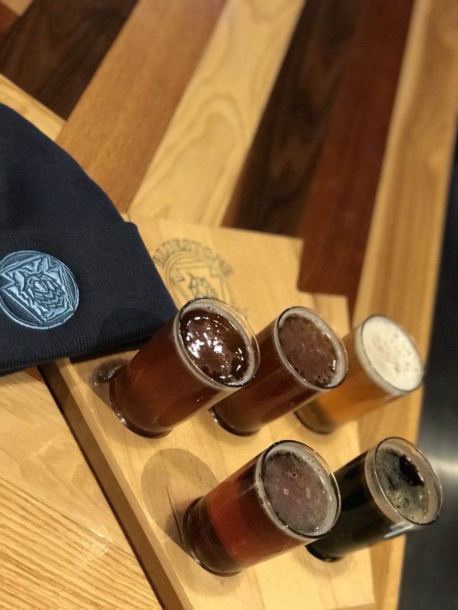 BluestoneBrew's tweet photo. Winter Flight - Snickerdoodle 1537, Blackberry 1537, Penna Pale Ale, Big Elk Amber, Honey Porter https://t.co/3k5jdxsuH7