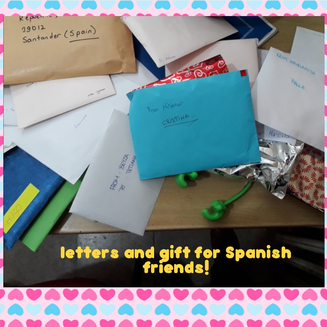 gulsen_korucu's tweet image. Our letters were posted for Spanish partner @aranza_itu in the project 
#bethechangetakethechallenge1819