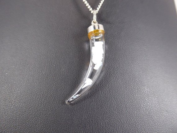 Men's Gold Saber Tooth Cremation Pendants for Husbands and Brothers