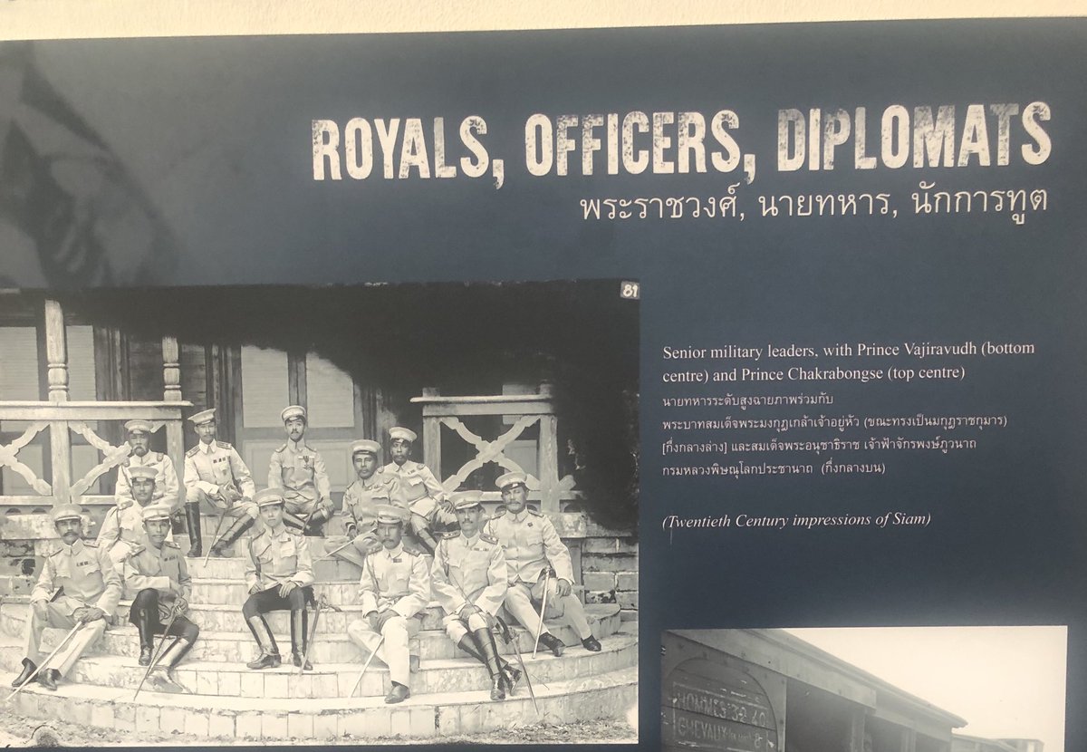 LFIBinfo's tweet photo. Le #LFIB remercie l’#IRASEC pour la mise à disposition de l’exposition Asian in War à l’occasion du centenaire de la fin de la grande guerre. A cette occasion des élèves de 3ème ont imaginé et écrit des lettres de soldats siamois à leur famille. https://t.co/iM7Vt5WLrk
