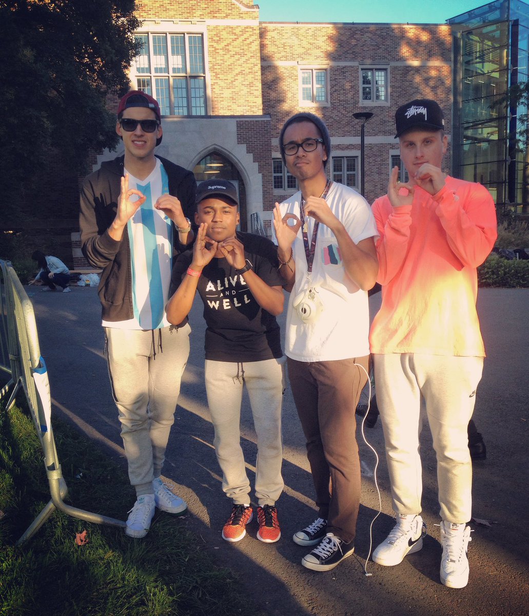 b 🇵🇸 tweet media