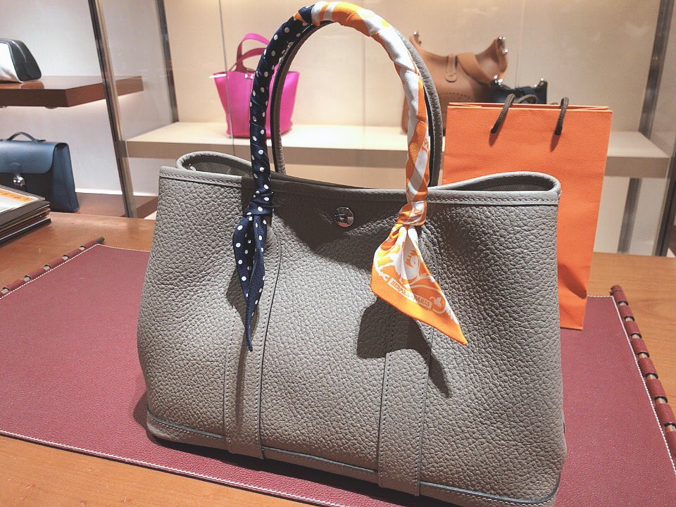 HERMES ガーデンパーティーPM エトゥープとツイリー HERMES ガーデンパーティー 36/PM ネゴンダ エトゥープ シルバー金具