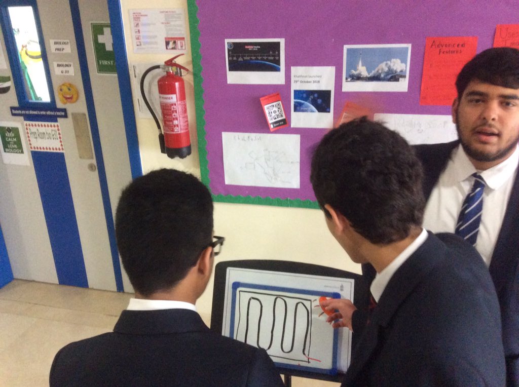 ReptonDXBPhysic's tweet photo. Advertising energy resources to potential customers #blueskyeducation #morethanjusttetests https://t.co/SctLdstxSS