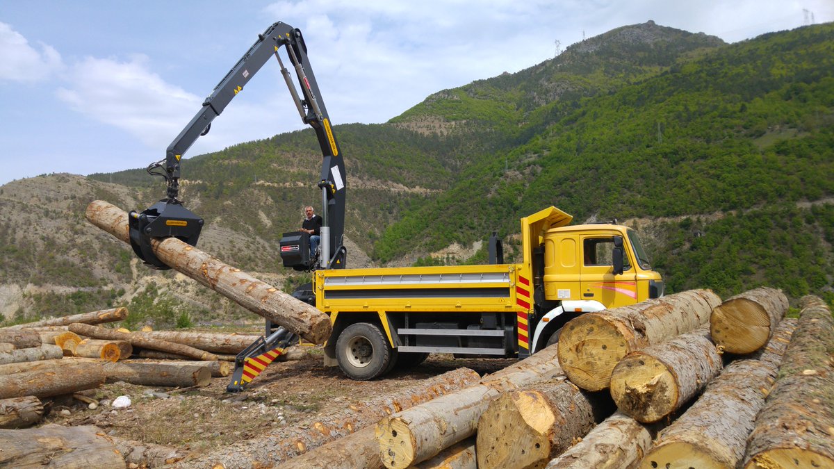 MikronHidrolik's tweet image. Tomruk Yükleme Vinci &amp;amp; Timber Crane
mikronhidrolik.com
#tomrukvinci #vinç #timbercrane #logging #loglift #loggingcrane #forestry #cranefortimber #timberhandler #timberhandling #grue #grua #gru #kran #krane #kraan #гидроманипулятор #манипулятор #лесовоз #леснойкран