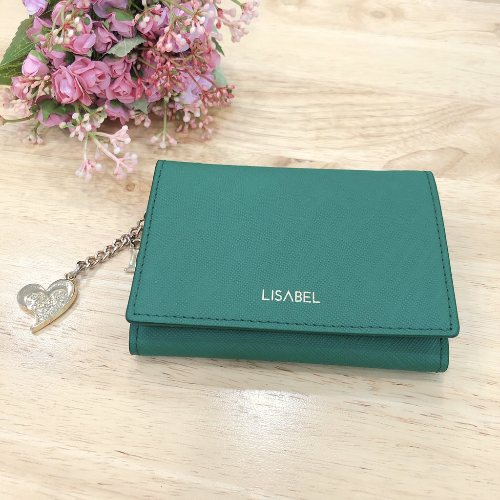 lisabel_korea's tweet photo. 더욱 고급스러워진 리사벨 지갑❣️
천연소가죽으로 제작된
‘프리미엄 에디션-그린’ 쏙2지갑🍏💕
-
구경가기👉https://t.co/XUDinxWbdc
-
#리사벨 #lisabel #쏙지갑 #쏙2지갑 #madeinkorea #지갑 #지갑추천 #카드지갑 #반지갑 #장지갑 #홀로그램 #키링 #파우치 #필통 #생리대파우치 #생대지갑 https://t.co/Ch6bGQrDUd