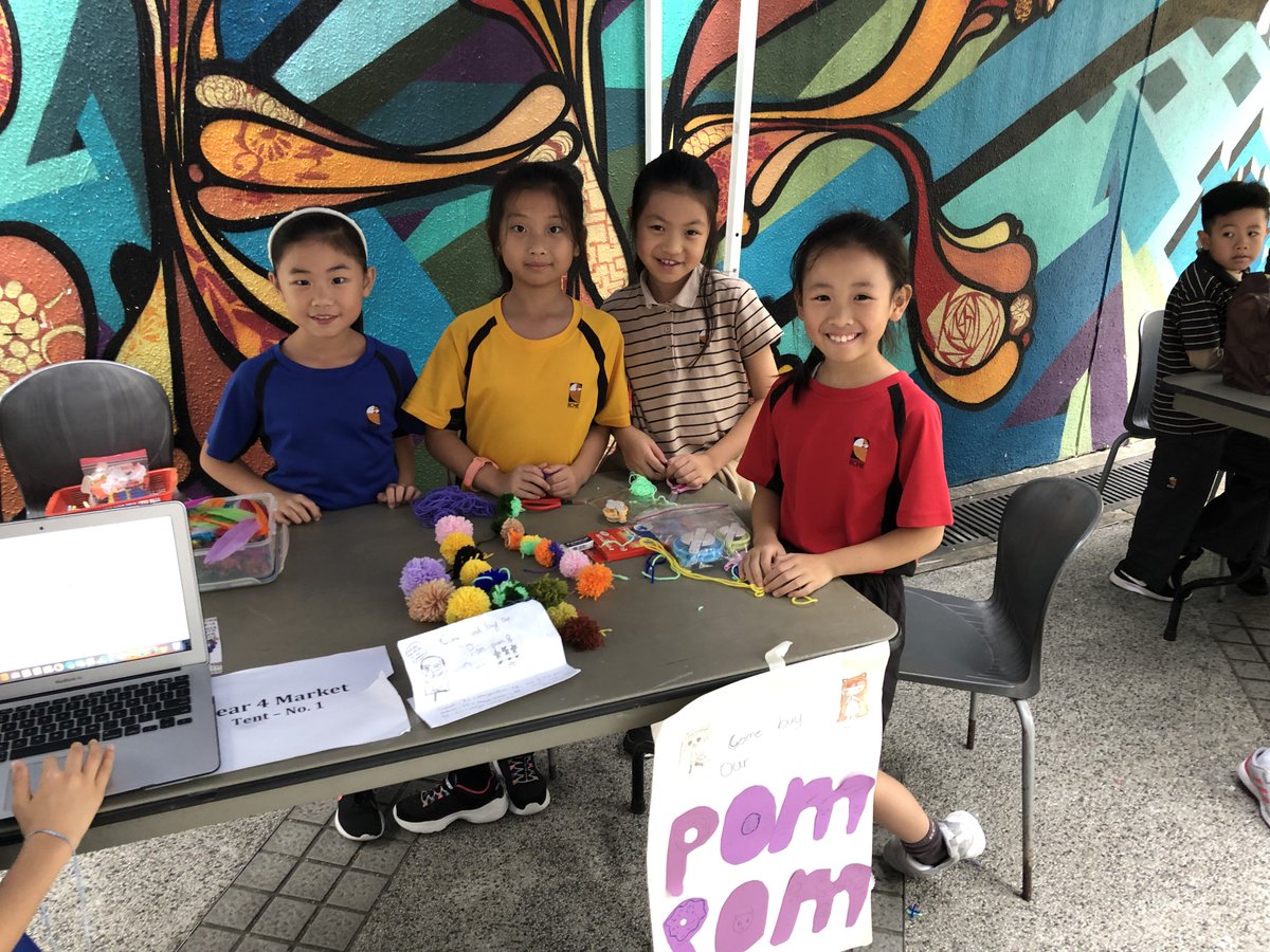 MrPithersClass's tweet photo. Today at lunch time we were in our business groups selling our products and services to raise money for our chosen charity. @ImpactHKLtd #rchkpyp #heartofrchk #rchkYear4 https://t.co/BS78NUErb8