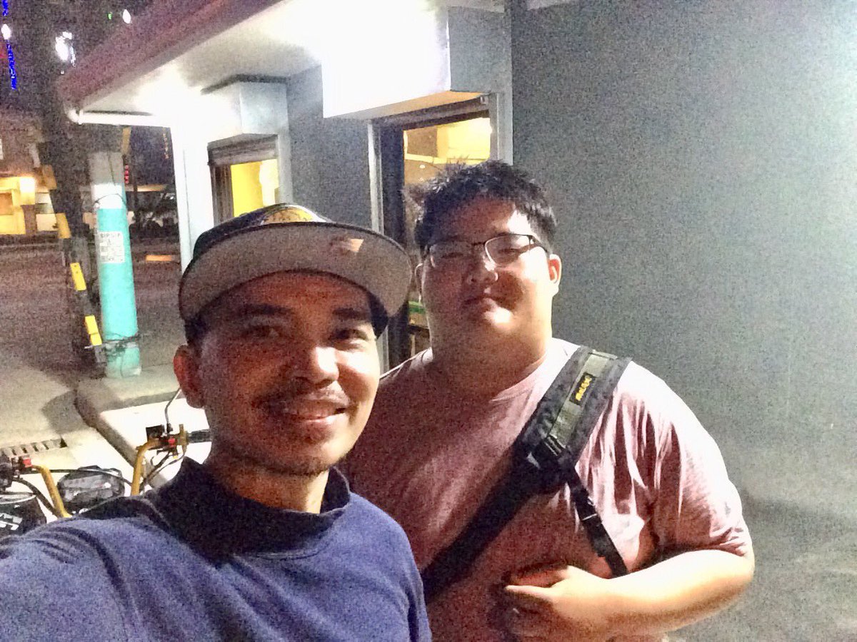 malachiph's tweet photo. Salamat Julian John Cai for supporting #MalachiPH 🇵🇭 messenger bag. #legit #BikeBag #MeetUps #Dasma #SouthTown #SupportLocal https://t.co/QaiLdcSYn9