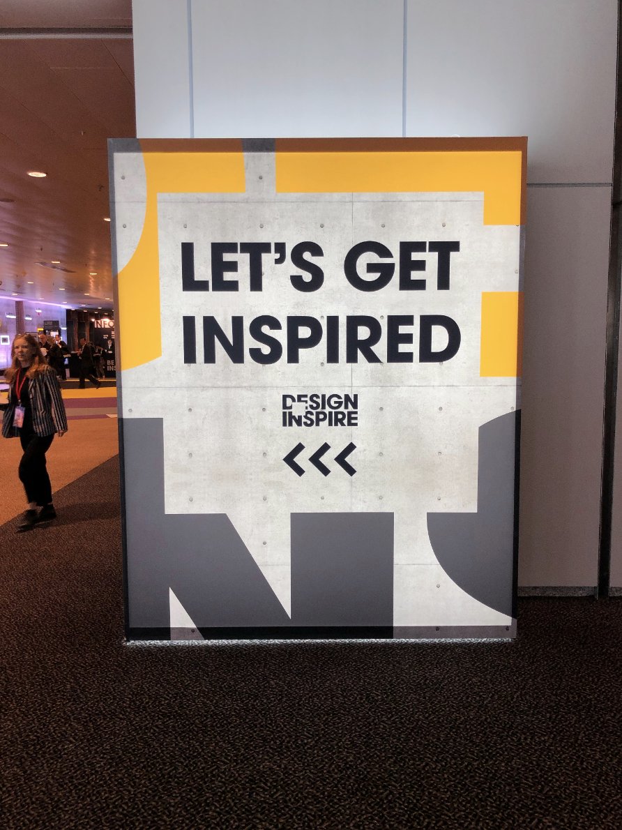 mo_works's tweet image. Today started with the 2nd plenary at @BodwHK. 

Really enjoyed hearing Paul Priestman discuss #environmentalchanges &amp;amp; how we can have a #positiveimpact! ✌🏽

#bodw2018 #moworks