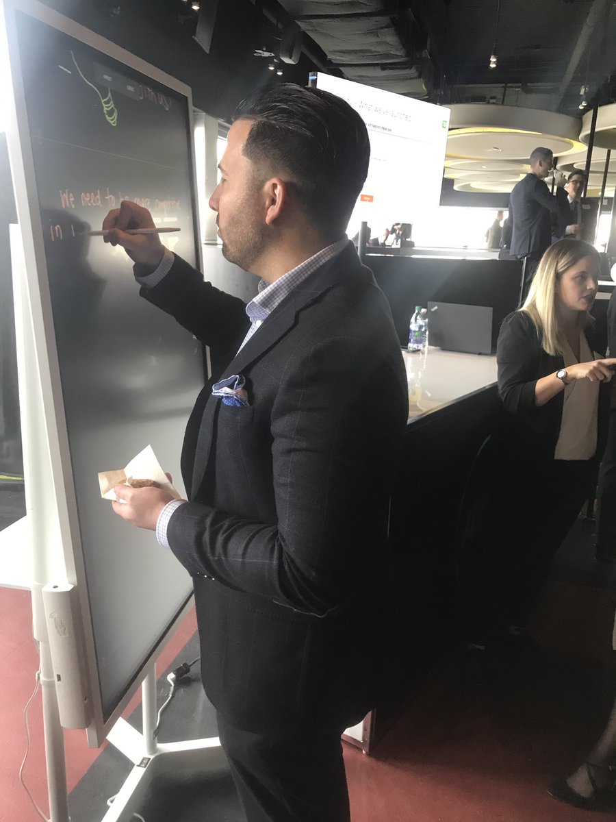 Thank you metro for the amazing turn out at the aces booth during regional summit! ACES is truly powered by YOU! #futureready @AIacobelli_TD @ChrisStamper_45 <a href="/mohit_veoli/">M Veoli</a>