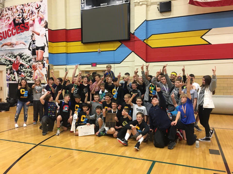 Huge congrats to the Carey Braves ... 2018 Conference Wrestling Champs!!  Great job! 💛 🤼‍♀️ 💙