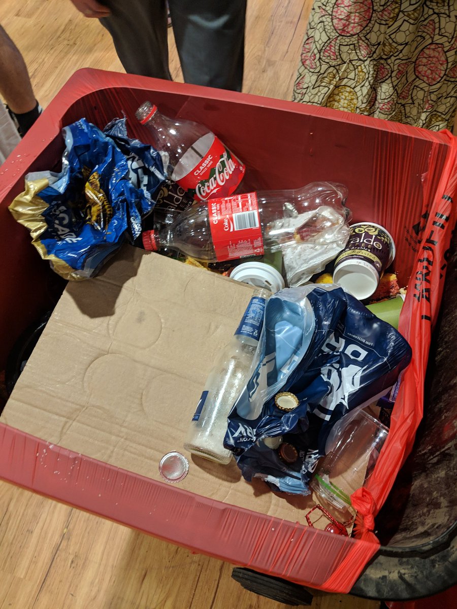 _JTPhoto's tweet image. #mavcon practically non of this should be going to landfill. #YellowBinRightNextToIt