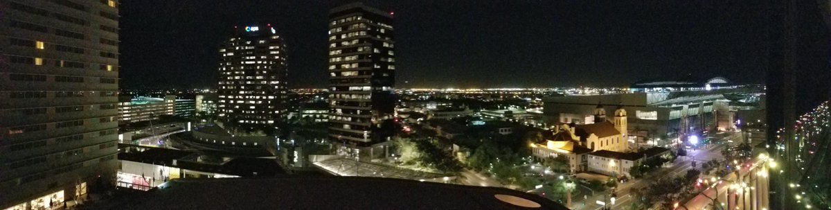 paulinapineda22's tweet photo. At The Arizona Republic  #azcdiversity mixer https://t.co/Bogqu4DjWi