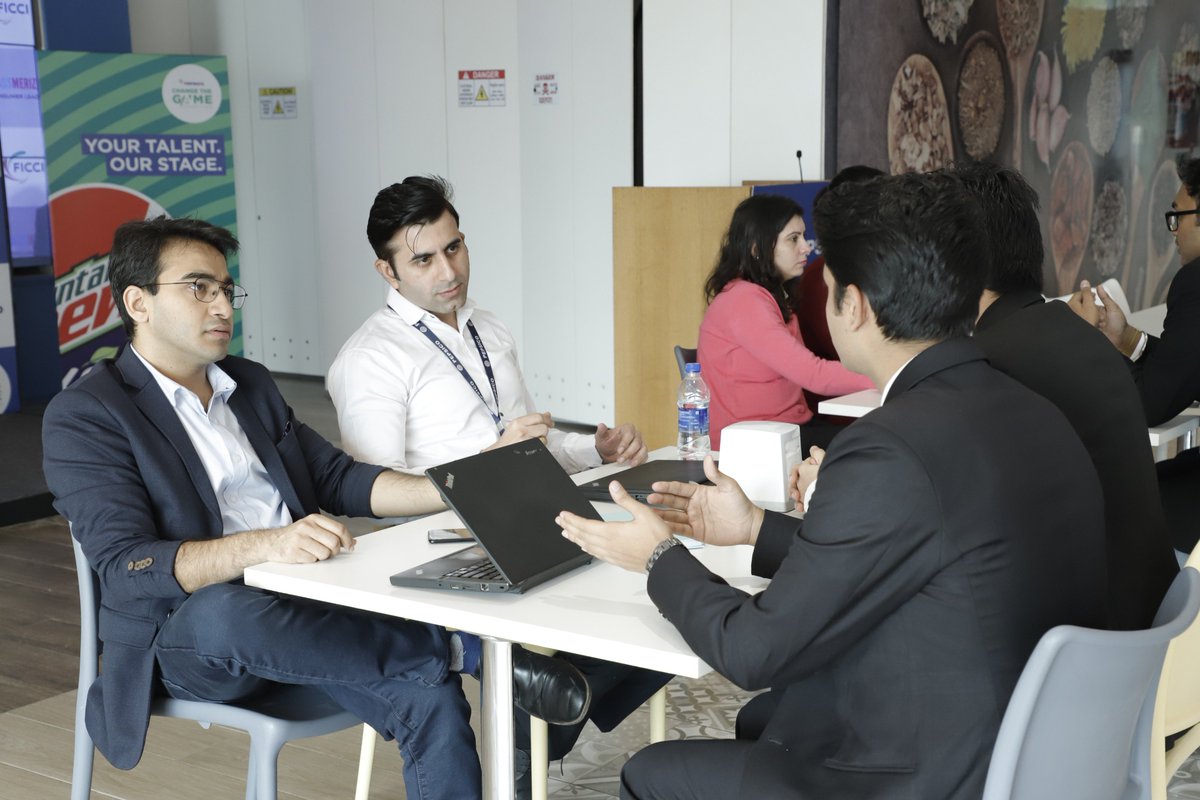 pepsicoctg's tweet photo. Finalist teams engaged in a Speed dating with PepsiCo Young Leaders (YCOM) at PepsiCo Change The Game Challenge. #CTG2018 #RegionalFinale https://t.co/HKJiVkDOtZ