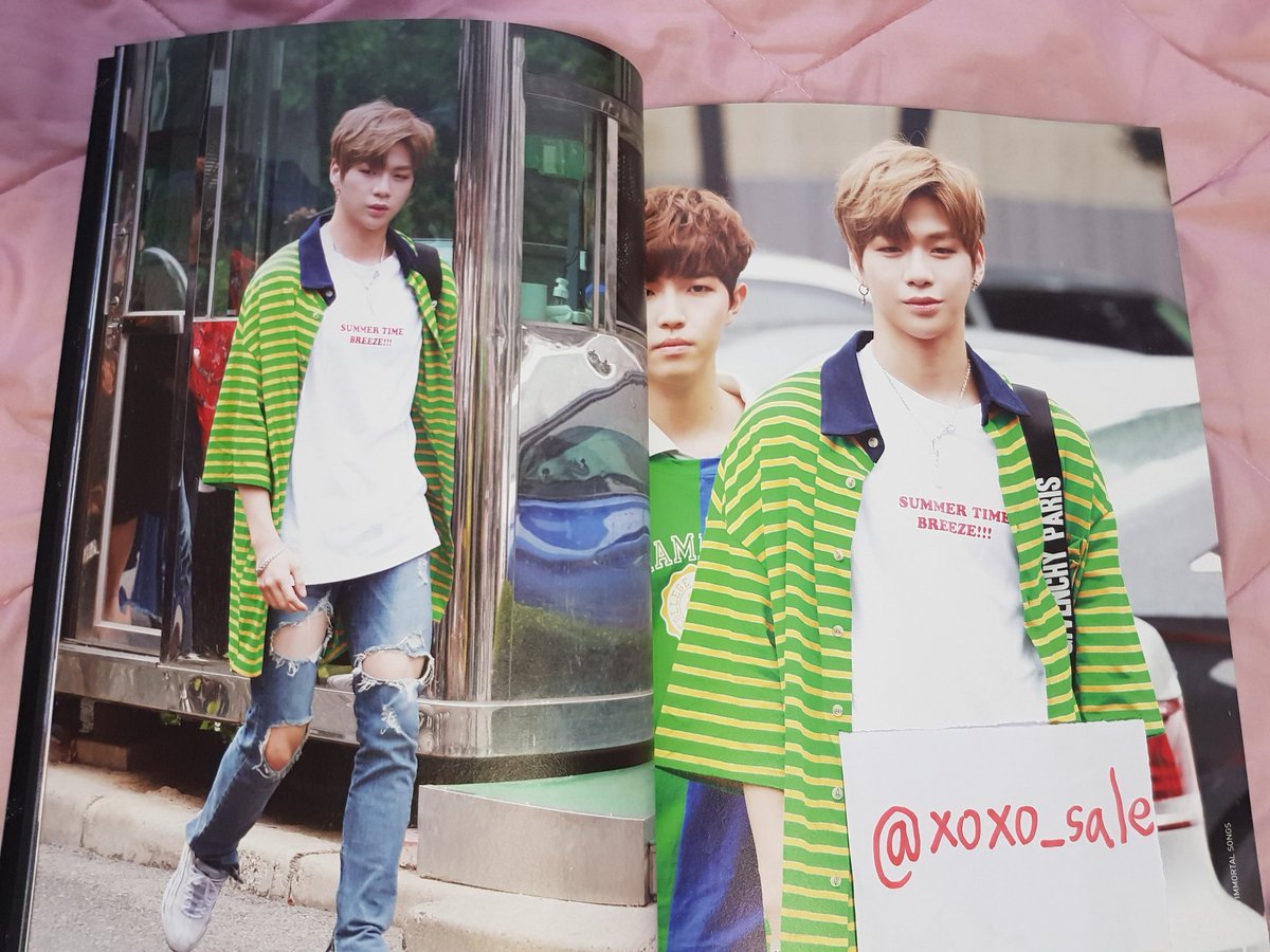 xoxo_sale's tweet photo. ขายฟตบ #แดนียล บ้าน pure reason เล่มหนามาก มี240หน้า ขนาด A4 คุ้มสุดๆ ของแถมครบเซต

1390 บาท ส่งฟรีลงทะเบียน

#ตลาดนัดWANNAONE 
#ตลาดนัดวอนนาวัน 
#ตลาดนัดวันนาวัน 
#ตลาดนัดwannable 
#คังเเดเนียล 
#KangDaniel 
#ขายฟตบ
#WANNAONE 
#WannaSpringBreeze 
#SpringBreeze6thWin https://t.co/o6Ws0qWWpq