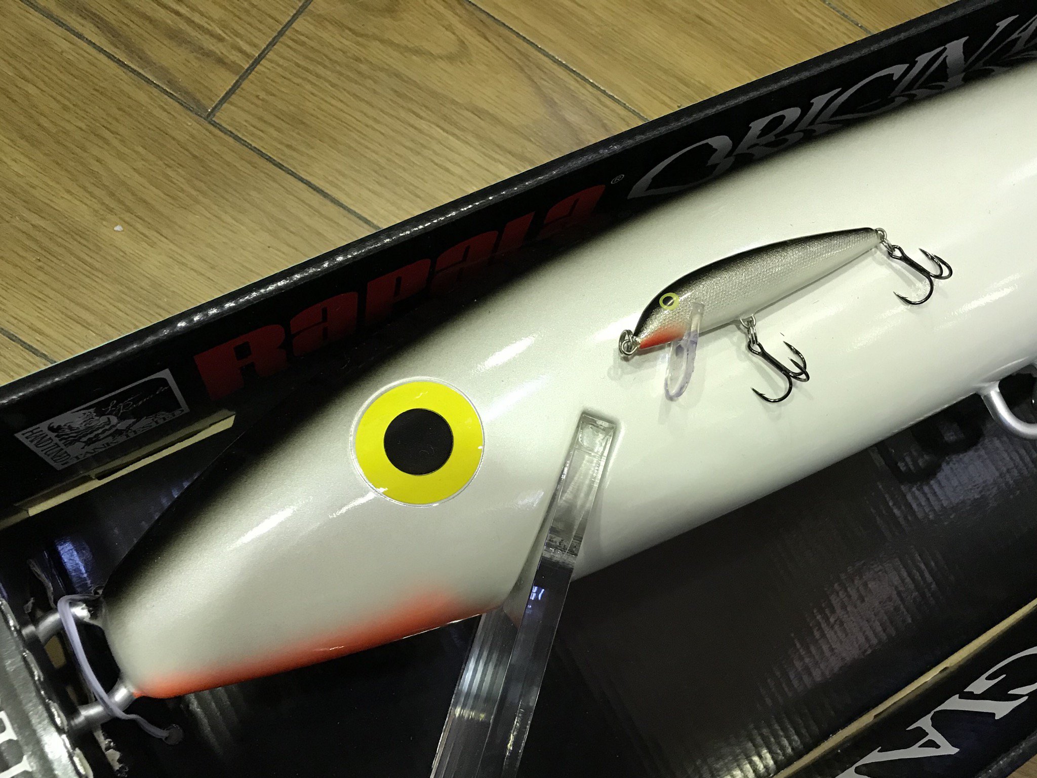 DOWLUCK シャンハイミキ 山根さんがバカでかいバス釣ったルアー