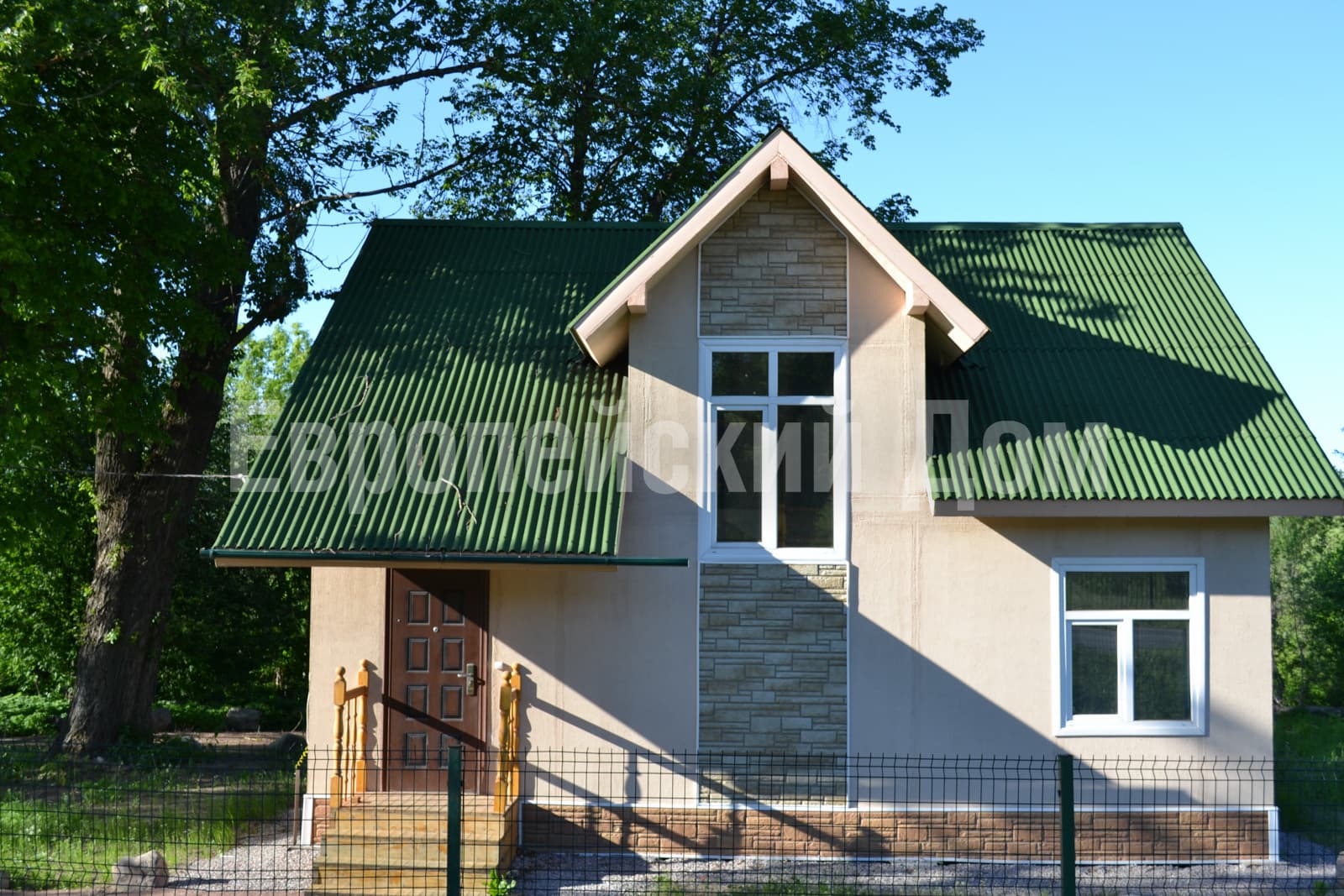 Фото домов с ассиметричной крышей