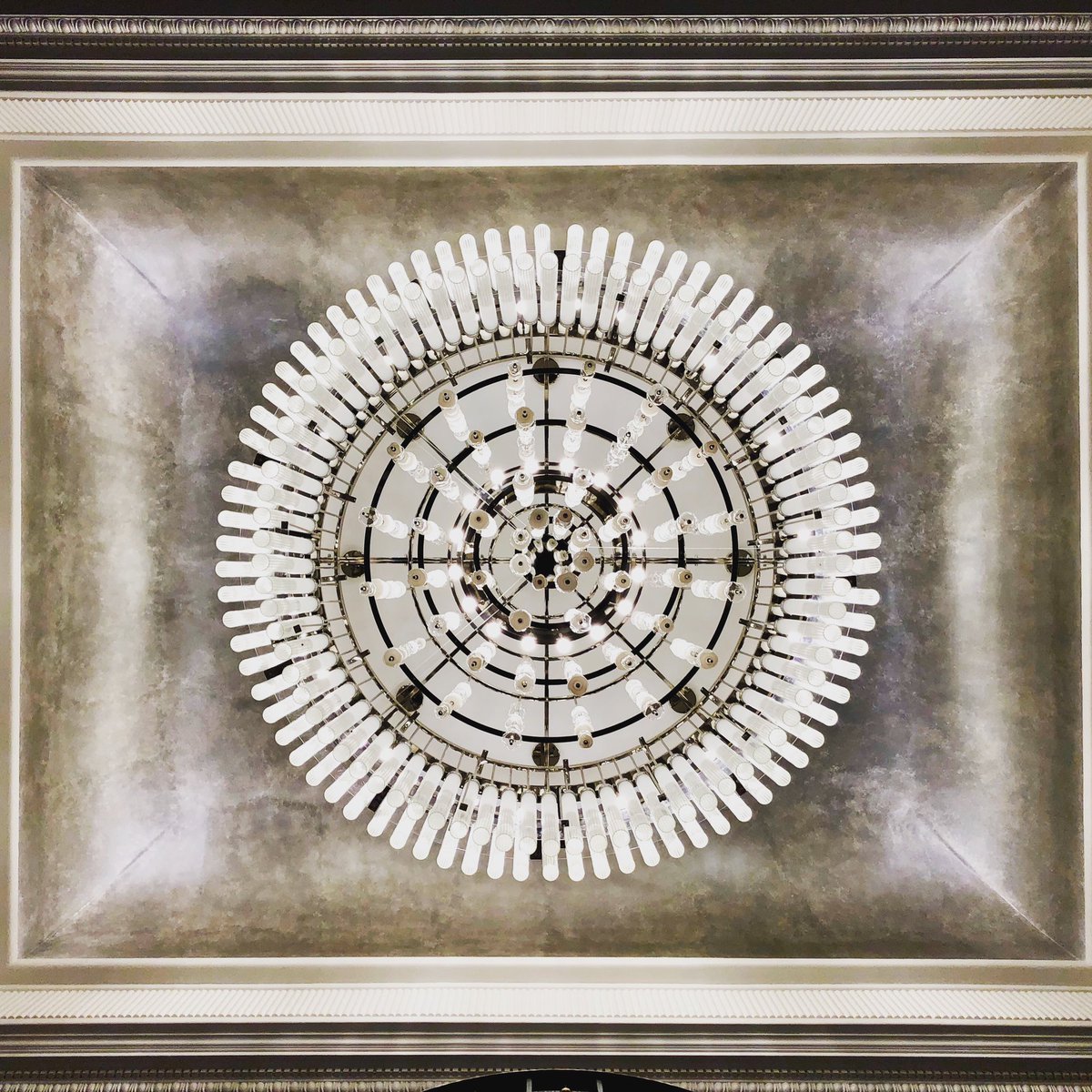 The beautifully re-inspired <a href="/OceaniaCruises/">Oceania Cruises</a> #Insignia has arrived into #Miami this AM.  The amazing grand staircase chandelier is waiting to greet guests #OceaniaNEXT #OceaniaCruises #OceaniaLife
