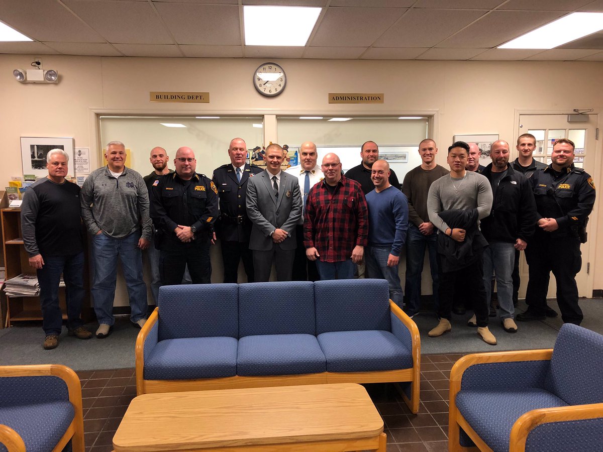 CresskillPolice's tweet photo. The Cresskill Police Department welcomes Police Officer Joshua Basket to our ranks, sworn in by Chief Wrixon at last night’s Mayor & Council meeting. Ptl. Basket graduates from the Bergen County Police Academy on Weds 12/12/18. Congrats Officer Basket. #cresskill #cresskillpolice https://t.co/xQXhkTRUZ8
