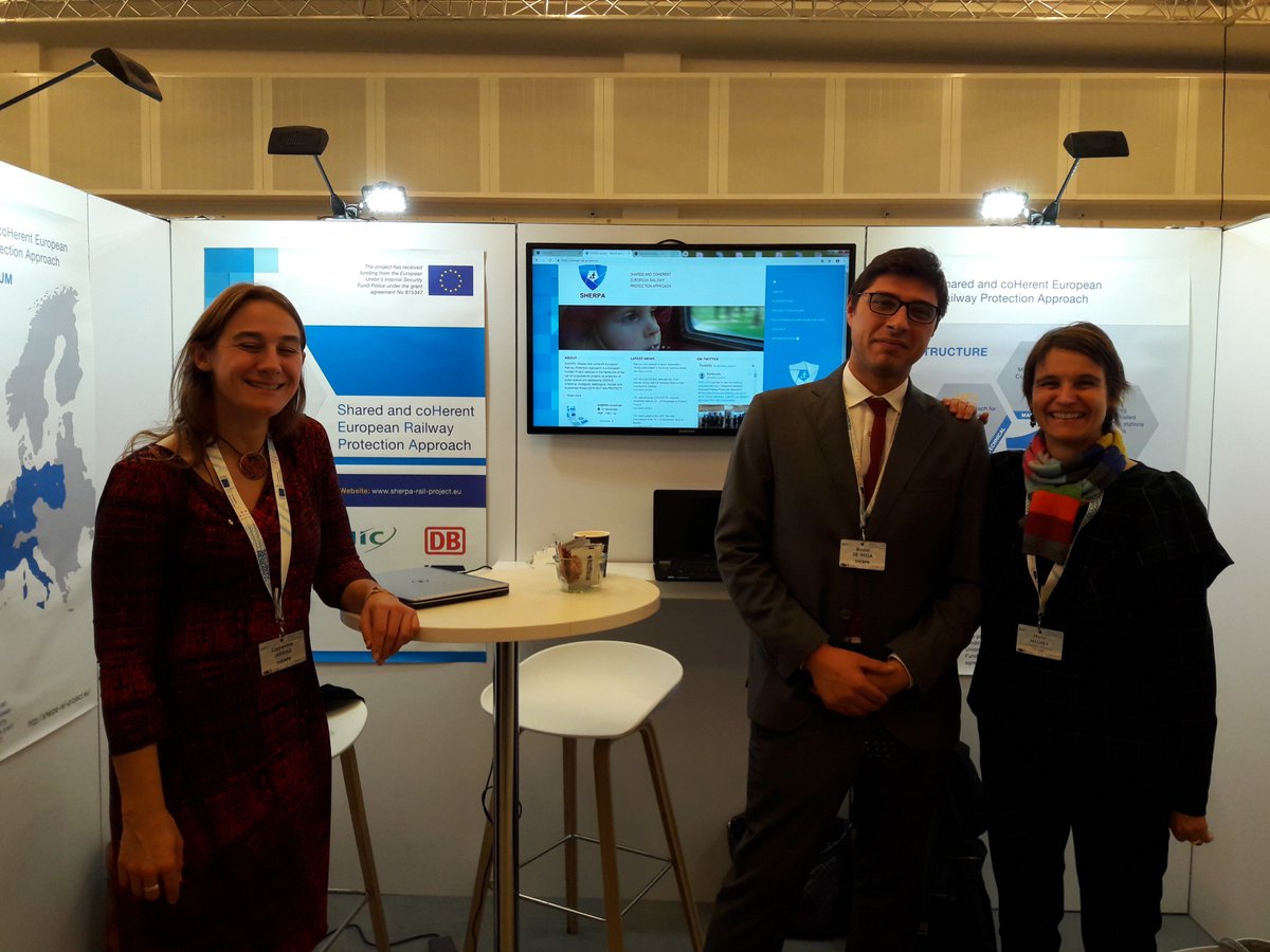 RailSecurityUIC's tweet photo. #SRE2018 Happy to welcome @EUHomeAffairs at our booth on #SherpaRailProject (Shared & coHerent European Railway Protection Approach) #PublicSpaceProtection #RailSecurity @UIC @DB_Presse @fsnews_it @PKP_SA @SNCB @GroupeSNCF https://t.co/Tuyh5xfGED