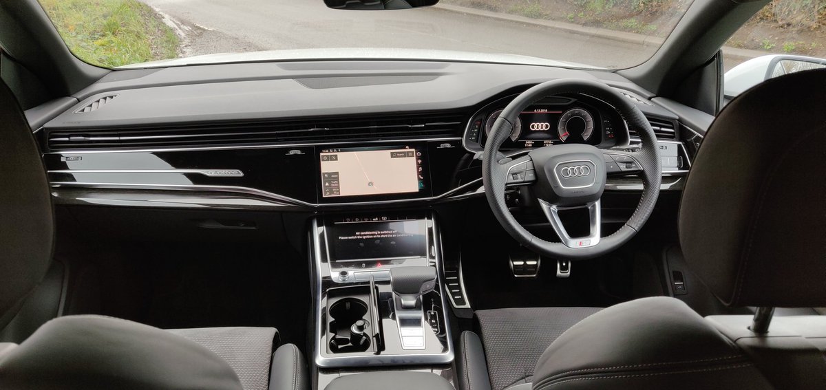 ScottSGFleet's tweet image. Had a little go in the new Audi Q8 courtesy of Listers this morning, what a #beast! I'll have two!