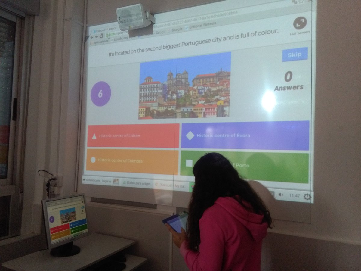 IesPare's tweet photo. Kahoot about historic sites in Europe, sent by our Portuguese collegue. #etwinning https://t.co/MRodnOkv2Q
