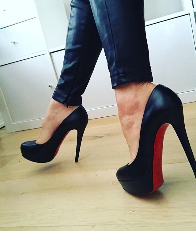 louboutins website