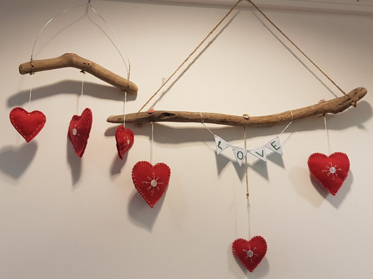 weareReTweed's tweet photo. #shoplocal this #Christmas
@weareReTweed #handmadewithlove #madeinscotland 

#shopsmall 
#support 
#SocEnt 
#business 
#handmadegifts 
#handmadechristmas https://t.co/xp9m7nhzFi
