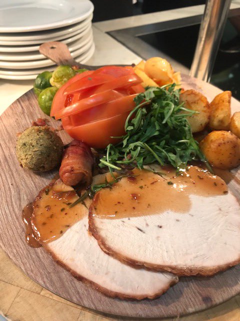 First Christmas lunch at bbb broadcast centre w12 🌲🎅😋