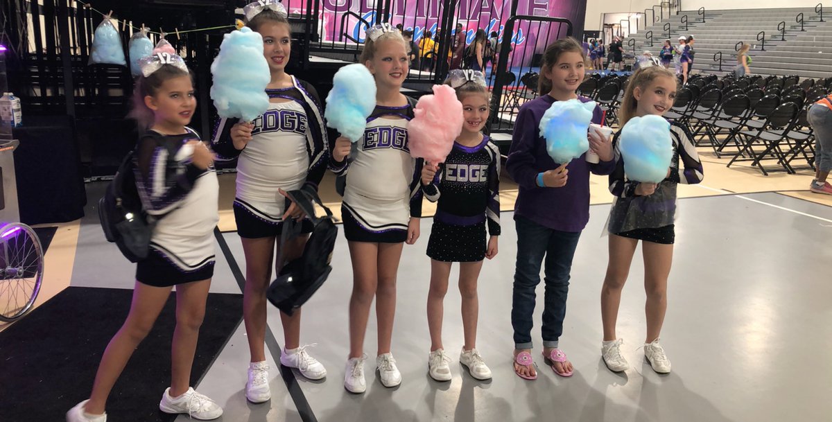 gloncrazy's tweet photo. @gloncrazy was so excited to be apart of the @ultimateallstars competition this past weekend! #gloncrazy #UA
SOOO MUCH FUN!!!!! πβ€οΈπ€ππΌπ https://t.co/8Nqbp1vxEH
