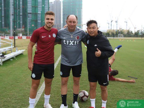 Fute Japa Brazuca No Twitter 鹿島アントラーズにも所属したアルシンド の息子イゴールは香港のタイポfcと言うクラブにいるそうだ 父親アルシンドもなぜか鹿島のユニフ T Co Xgpt6qi95f Fute Japa Brazuca No Twitter 鹿島アントラーズにも所属したアルシンド の息子イゴールは香港のタイポfcと言うクラブにいるそうだ 父親アルシンドもなぜか鹿島のユニフ T Co Xgpt6qi95f