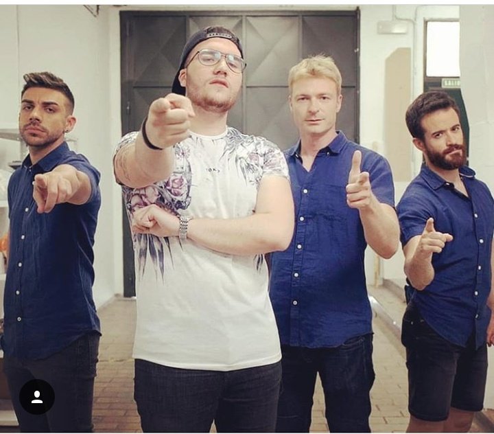 d_hidalgo_a's tweet photo. Equipazo que somos!
Te arreglamos la habitación que flipas ;) y bien lo sabe @ElGranD_YT
#PSPlusTuning https://t.co/jYGURIHosO