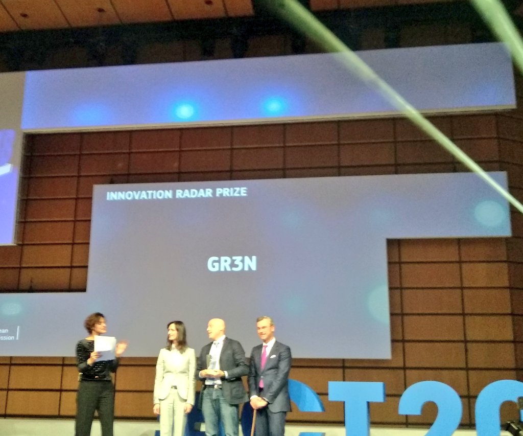 Congrats to all @InnoRadarEU winners! 🎉 And to the overall winner Gr3n for its research on recycling! #ICT2018 @FIWARE winners coming next #smartcity #app @EU2018AT