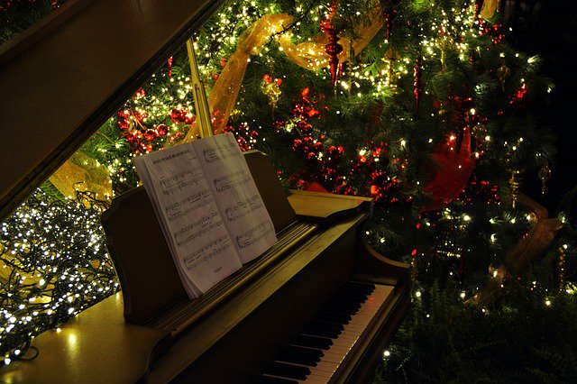 SparkScotland's tweet image. Music &amp;amp; mental health: our two favourite things meet in the #12PlaysOfChristmas  
#mentalhealth #SongsForSoundMinds 
thespark.org.uk/12-plays-of-ch…