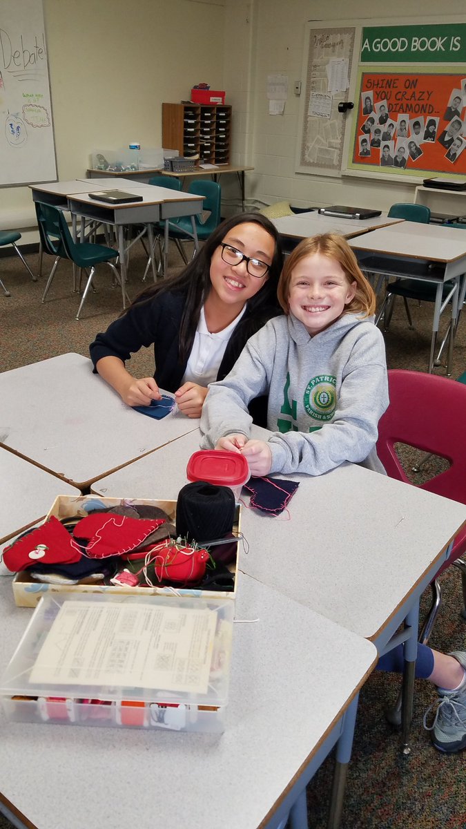 DevyCombs's tweet photo. #makerspace
@StPatrickKc https://t.co/bqF7cKu1E1