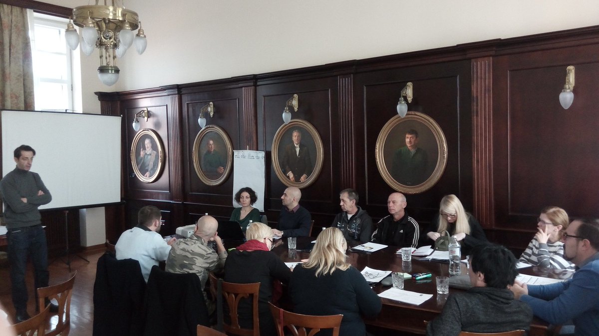 Working session on building capacities of civil society organisations for providing HIV prevention services and support to people living with HIV at Kastel Ečka, Serbia
<a href="/UNDPSerbia/">UNDP in Serbia</a> <a href="/PreventNS/">Udruženje Prevent</a> <a href="/AsocijacijaDuga/">Asocijacija Duga</a>