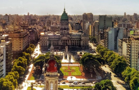 Zoom sur une ville durable : Buenos Aires dlvr.it/Qsy7mk #DevDurable
