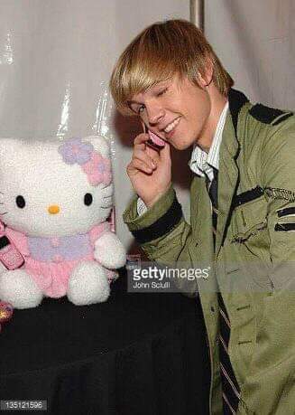 imurkuen's tweet photo. @JesseMcCartney look so cute here in this picture😍

#ThrowBackThursday

@Piper_Mackenzie @Glory94Jmac @Glory94Goa24 @JesseMacsAngels @WeLoveJMac @jmacfan1 @JMacFansUnited @SaltBaePrincess https://t.co/w5I18GMUCV