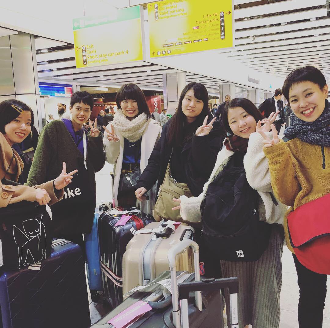 kyori_beauty's tweet image. 昨日、美容科2年生がヨーロッパ研修旅行に出発しました✈️🇬🇧
約1週間のロンドンでの生活、いっぱい刺激を受けてきて下さいね♡🇬🇧 #KYORI #sassoon #sassoonacademy #london #いってらっしゃい #ロンドンいいなー #楽しんで