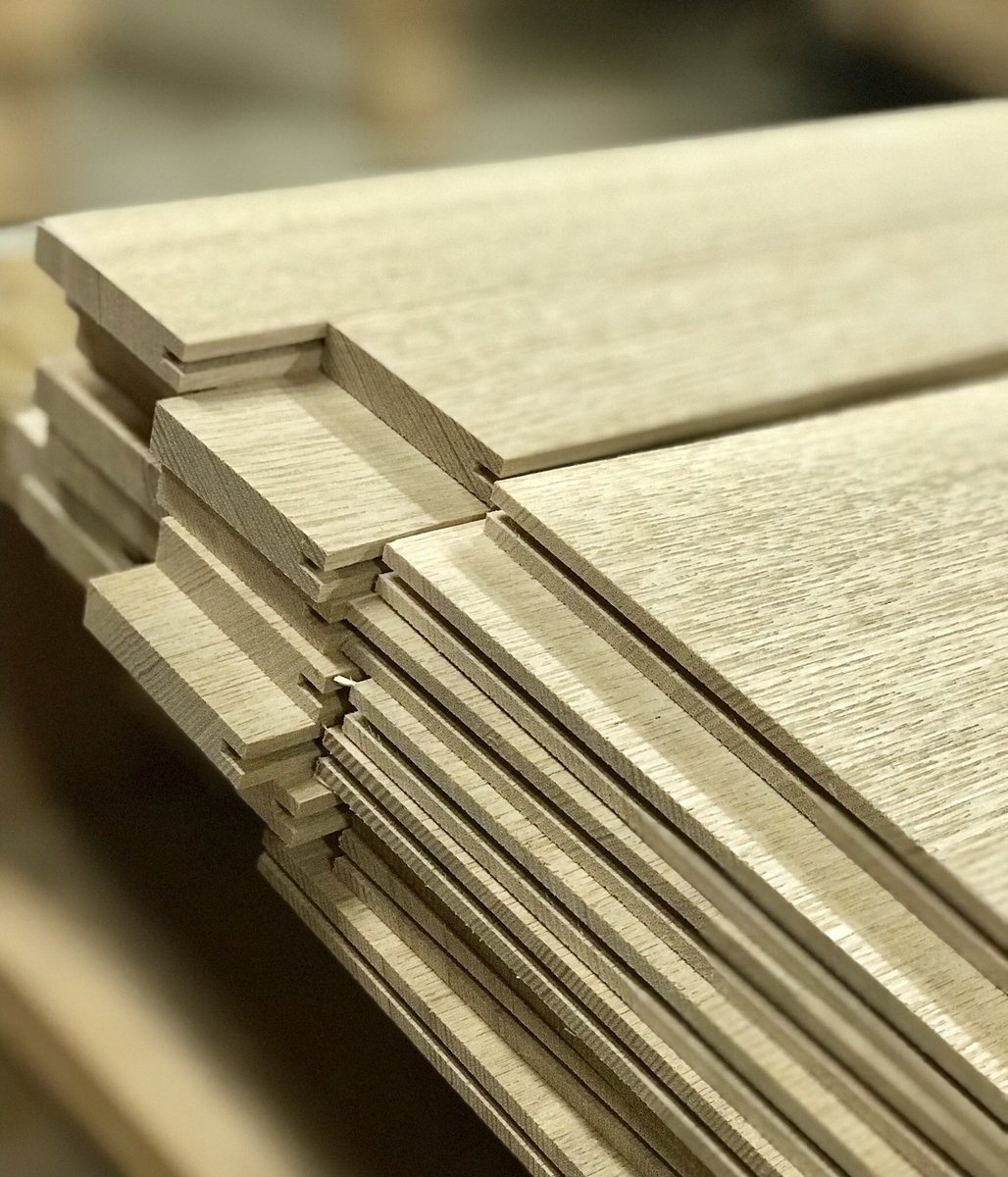 家具を造るサラリーマン Pa Twitter タモ材でランチョンマット 厚さ7 8ミリで仕上げ 材の準備までできた タモ材 ランチョンマット 木の道具 キッチン小物 Diy ハンドクラフト ハンドメイド 日曜大工 趣味の木工 木工 プレポリマー