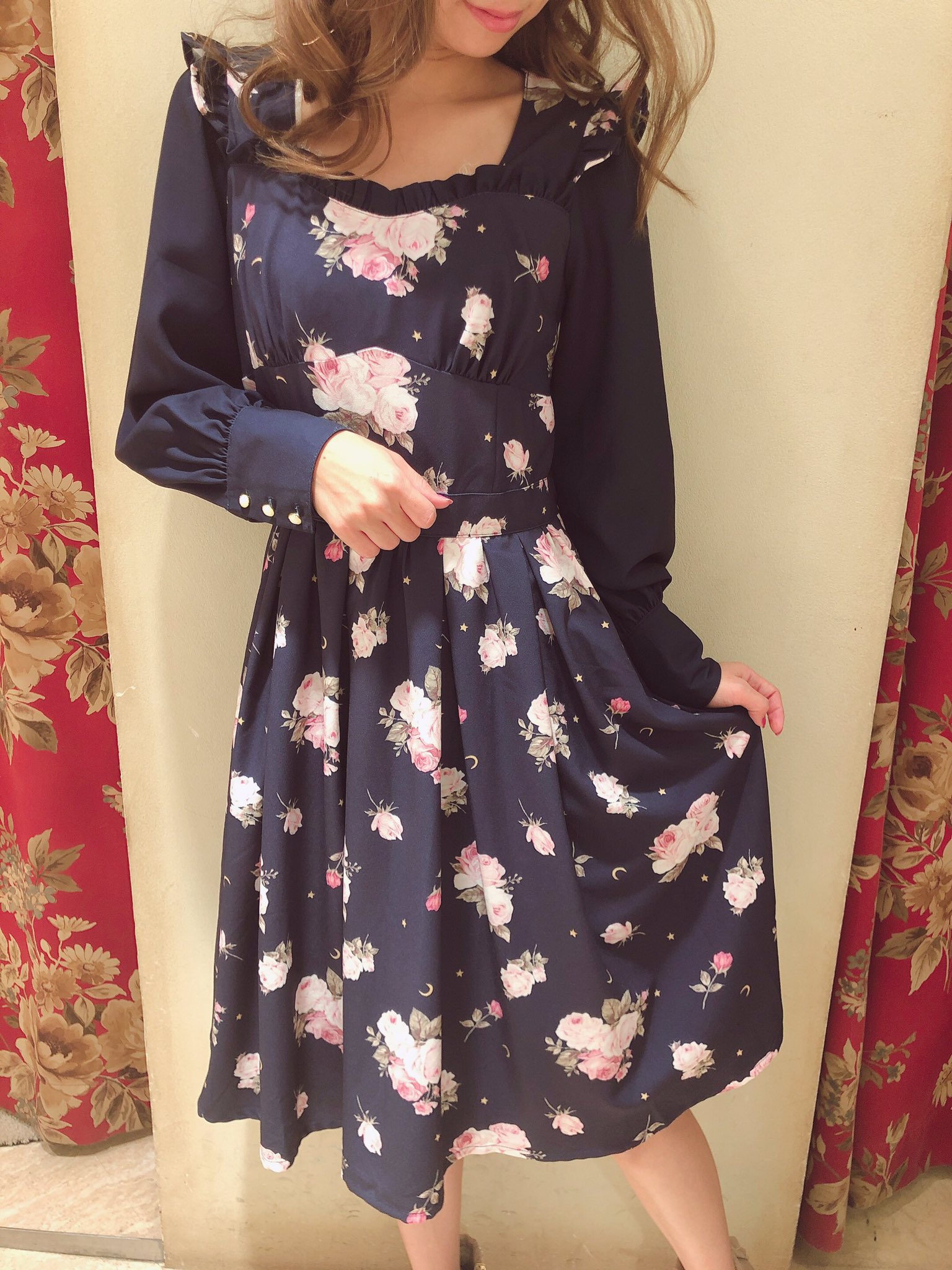 LIZ LISA على X: 
