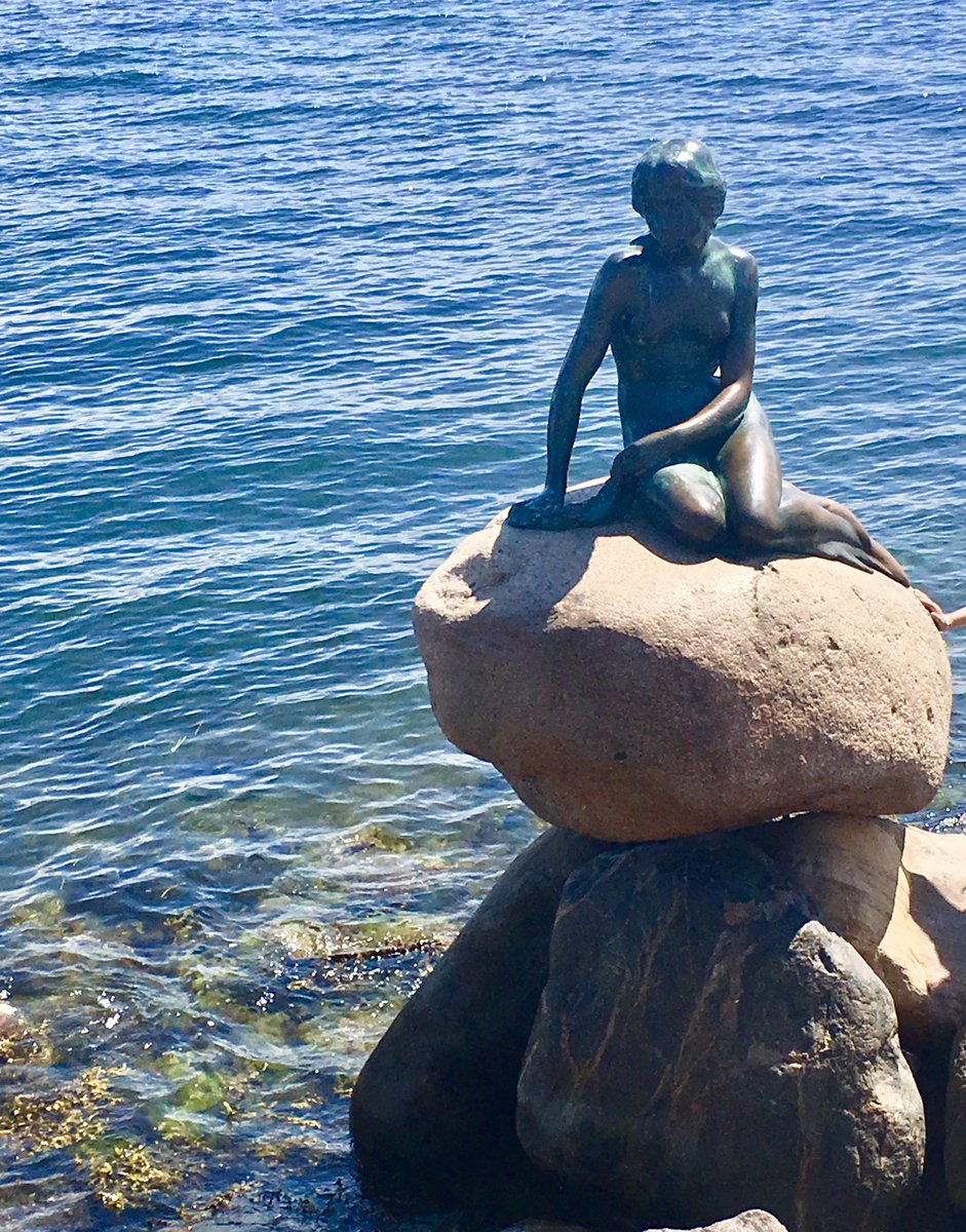 sl2016_sl's tweet photo. This week’s #ThursdayThrowback is to #Copenhagen - we spontaneously booked a trip to this stunning city after following the lovely @jpcacho trip earlier in the year.  It didn’t disappoint!  

What place have you booked randomly which has completely surprised you? https://t.co/FJaWk83l3C