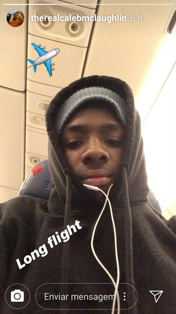 STnaCCXP's tweet photo. Nosso queridíssimo Lucas, @calebmclaughlin, já está em um longo vôo.

Primeira parada, Argentina. E depois, Brasil 💚💛

Vamos desejar boa viagem pros nossos bolinhos

#StrangerThingsNaCCXP 
#NetflixCCXP https://t.co/hD9E4eNVFF
