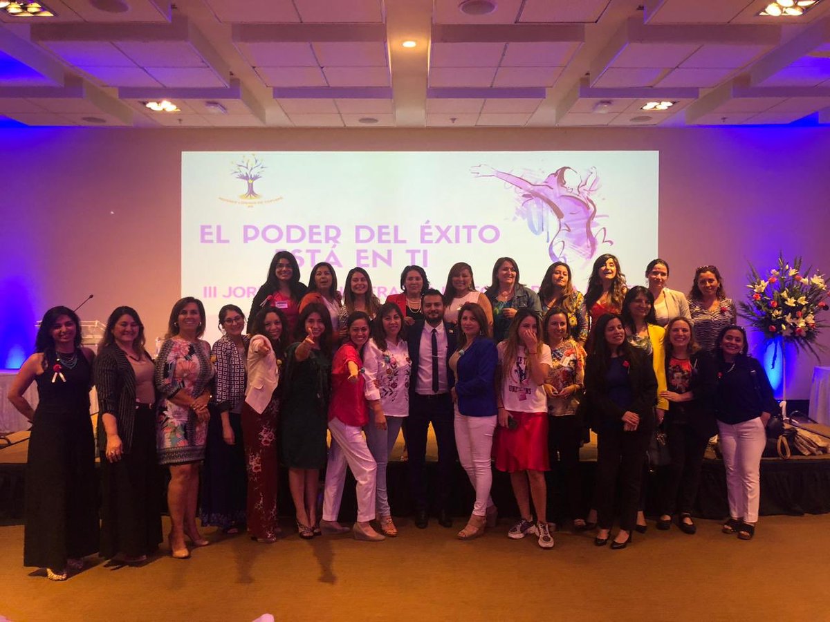 makmencanta's tweet photo. A veces siento que lo que verdaderamente importa es la fuerza interior para luchar por siempre has soñado ! Mak siempre en mi 💚!!! ♻️♻️♻️ queremos más emprendedores sostenibles !!! Es Justo y necesario!!!@makmencanta https://t.co/4Hg76p0dZp