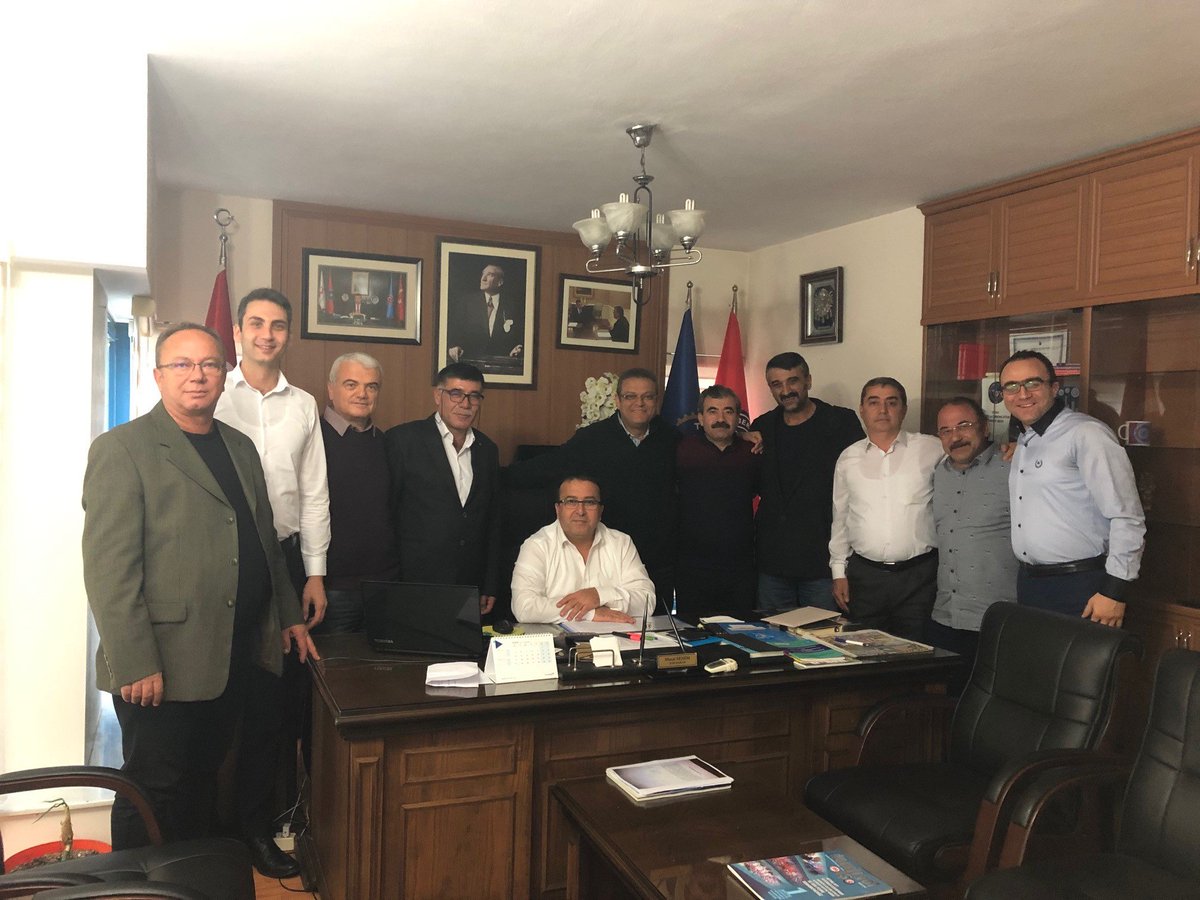 ThsAntalyasube's tweet photo. Denetim ve Disiplin Kurulu Başkanlarımızın, Raportörlerimizin ve Üyelerimizin katılımıyla; Denetim ve Disiplin Kurulu toplantısı Antalya Şubemizde yapıldı. https://t.co/SmyZNBC0fV