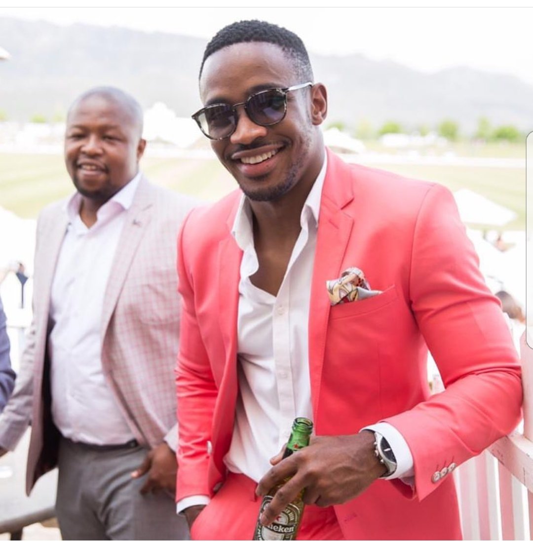 duduWagaG's tweet photo. @LungaShabalala congrats... @DJNAVES we see you too 😊😊 #Mancrush #djnaves #LungaShabalala #Docter #docters https://t.co/e4Mp62OLgb