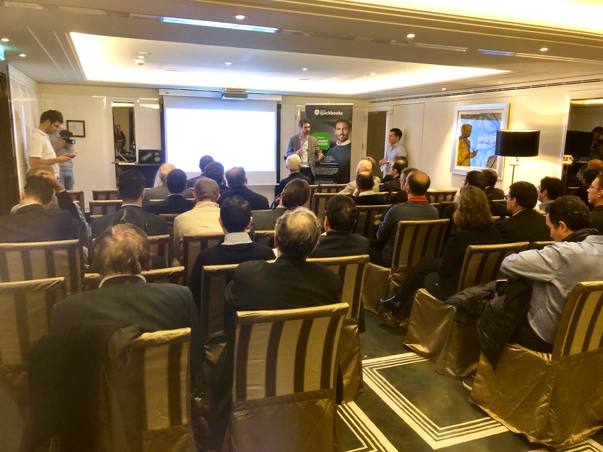 QuickBooksEC's tweet photo. Merci à tous les experts-comptables qui sont présents aujourd'hui à notre event #QuickBooksDay à l'hôtel #ThePeninsula ! @CabinetBMS, le cabinet ACEL et nos experts QuickBooks ont plaisir à échanger avec vous et à vous aider à augmenter votre valeur ajoutée en tant que cabinet 👏 https://t.co/hX1VWlrK6o
